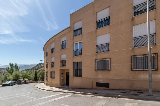 ¡¡Fantástico piso de 7 habitaciones en Bola de Oro!! — 27
