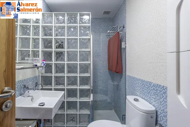 CASA PAREADA EN LA ZUBIA CON PISCINA, ZONA DE BARBACOA Y JARDÍN — 30