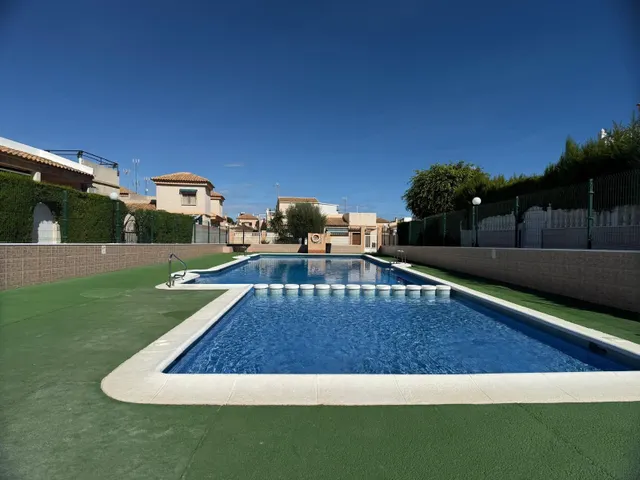 Villa 3 habitaciones 100m² en venta - Lomas de Cabo Roig — 31
