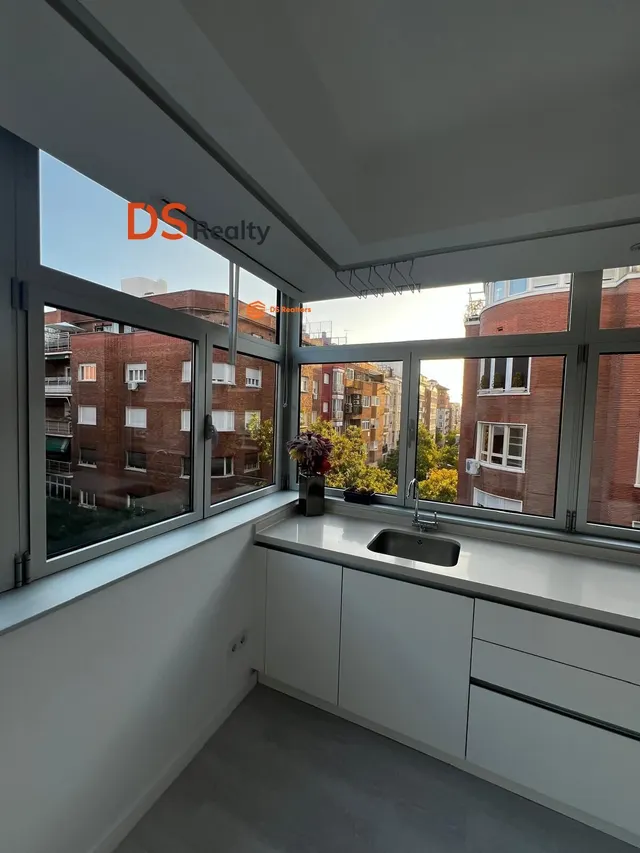 PISO EN ALQUILER EN CALLE GENERAL ORAA — 21