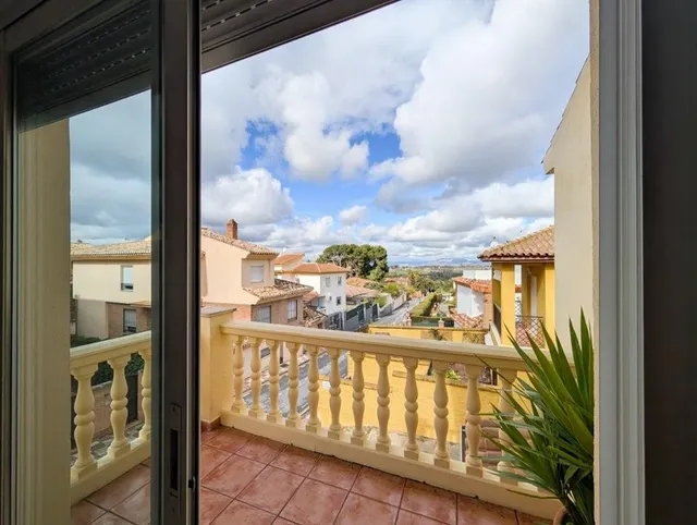 Exclusiva Residencia Unifamiliar en Cájar: Haciendo esquina. Espacio, Calidad y Bienestar para su Familia — 15