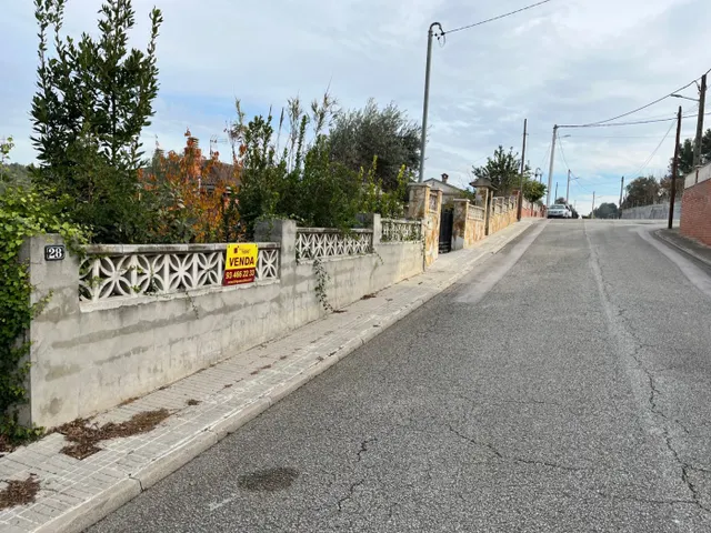 SOLAR EN VENTA EN CASTELLBISBAL — 3
