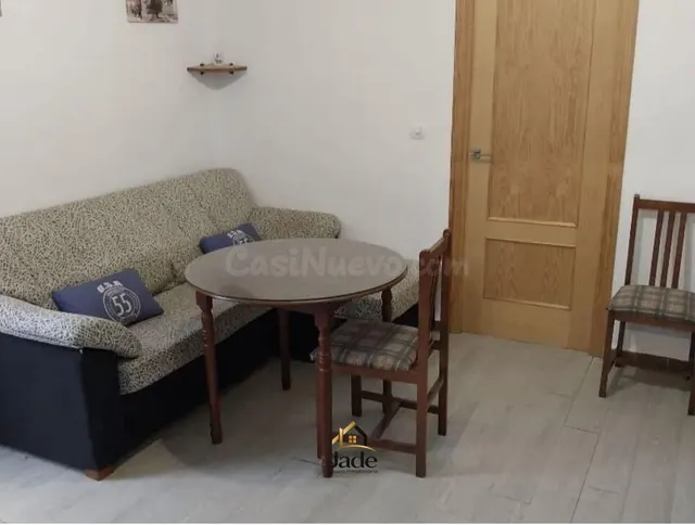 Encantador Apartamento Reformado en Santa Marina — 2