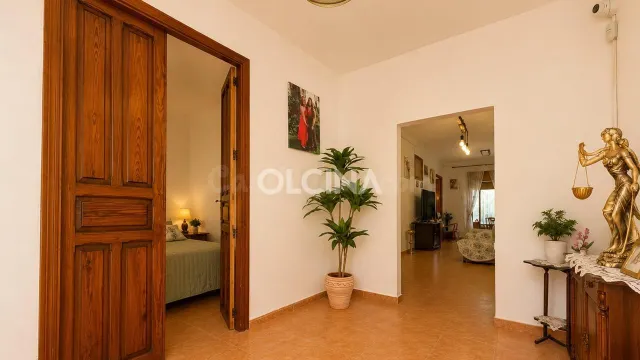 Amplia Casa en Alquería d'Asnar — 3