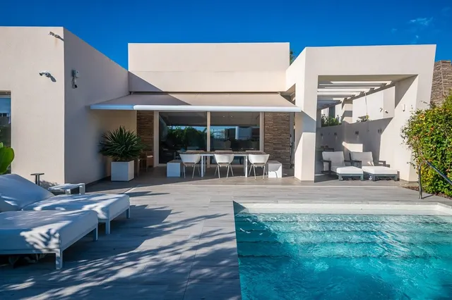Villa 2 habitaciones 132m² en venta - Comunidad valenciana — 48