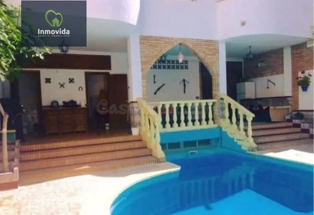 Gran casa en Zona Levante - foto 2