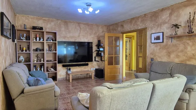 Original chalet con piscina cubierta — 24