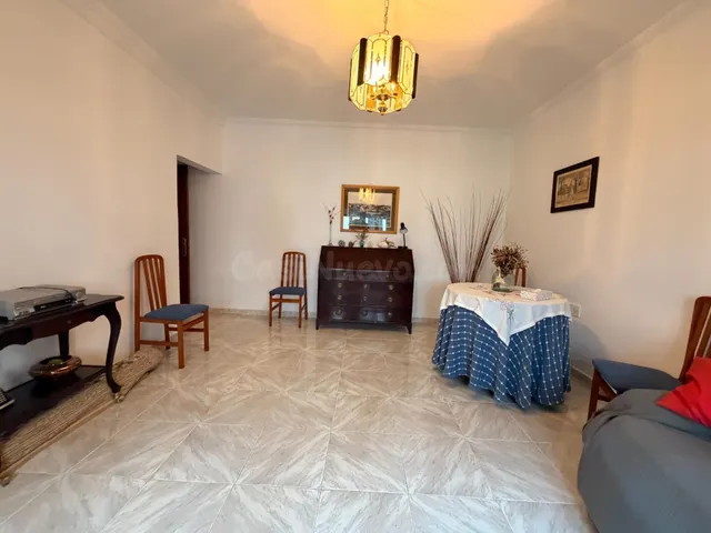 Planta baja con patio privado, posibilidad de garaje y un en - foto 5
