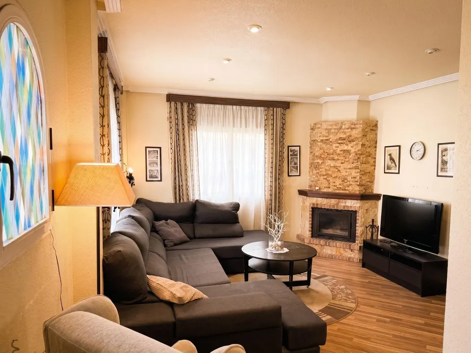 Villa 3 habitaciones 183m² en venta - Urbanización Perla del Mar