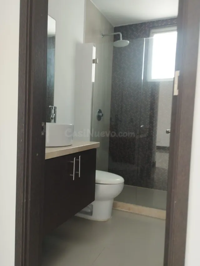 EXCLUSIVO APARTAMENTO EN VENTA Y ARRIENDO - foto 5