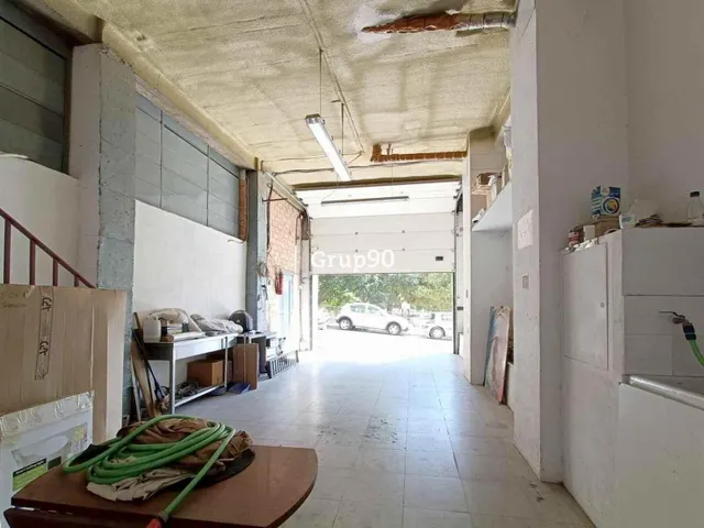 Local comercial a pie de calle de 240m2 en Zona Instituts — 6