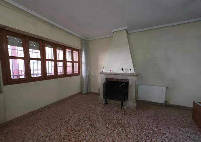 EXCLUSIVA CASA ADOSADA DENTRO DEL CASO URBANO DE BETERA - foto 5