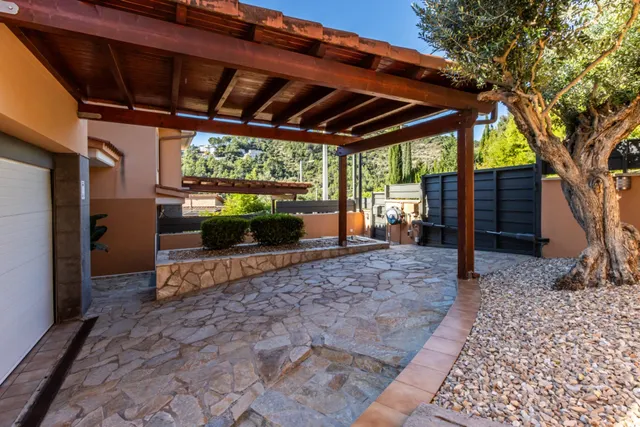 Espectacular Casa en Castellar del Vallès - foto 3