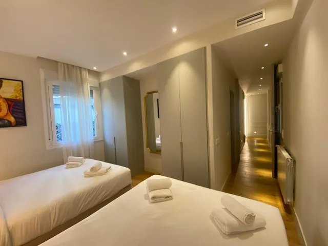 Elegante Piso en Venta en Gaztambide, Madrid — 37