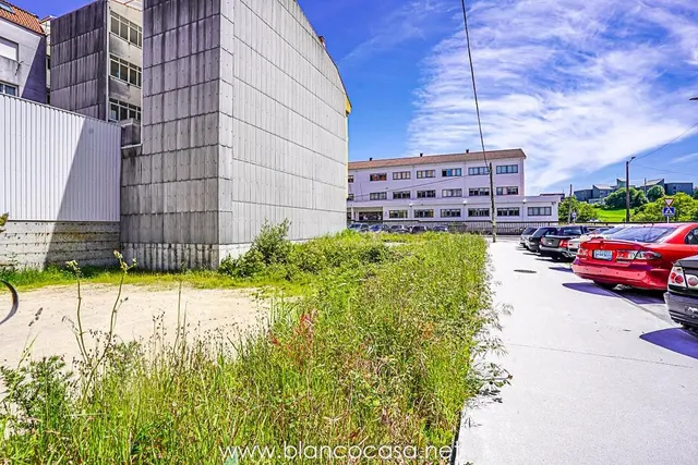 Oportunidad Única! Solar Urbano en Venta en Carballo, - foto 5