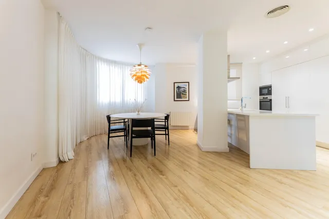 Vivienda de Autor en el Corazón de Valencia — 286 m2 Luxury — 30
