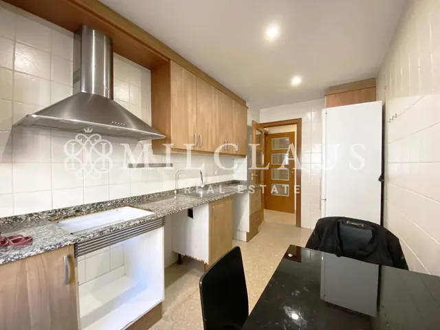 Piso en venta en C/ Sicilia, Merinals — 17