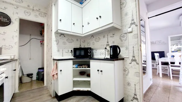 PISO DE 3 DORMITORIOS, LUMINOSO Y LISTO PARA ENTRAR A VIVIR — 30