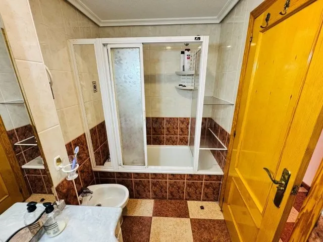 Ático en venta 200 metros del mar con bandera azul 35 km de  - foto 5