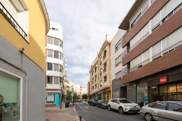 !! ESPECTACULAR VIVIENDA A ESTRENAR EN CALLE NUEVA !! — 26