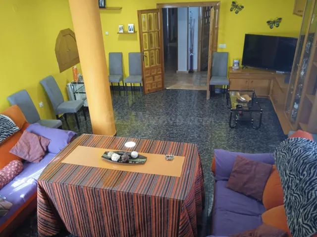 Vivienda familiar privada en Freila - foto 3