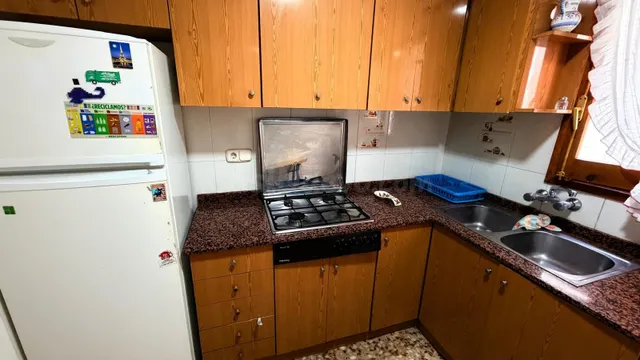 Amplio Piso en el Corazón de Almansa por solo €79,000 — 5