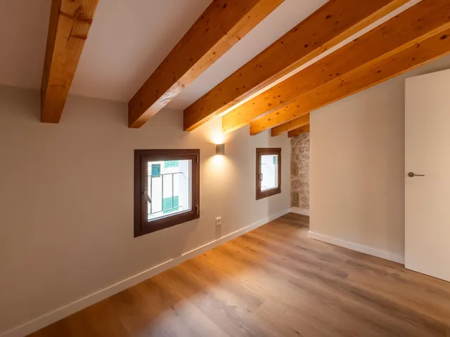 Casa de 3 dormitorios con terraza y garaje en el centro de Sóller — 20