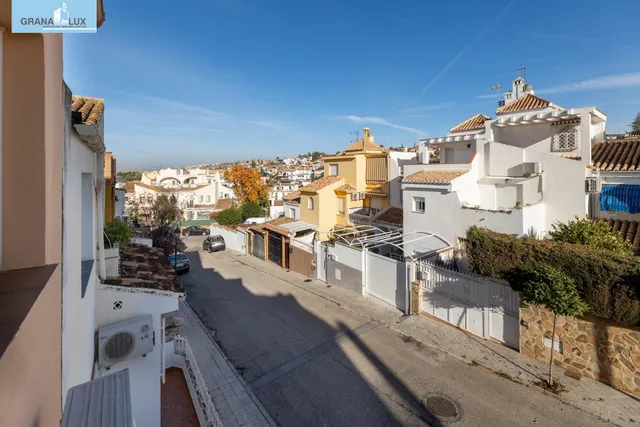 ADOSADA EN HUETOR VEGA — 29