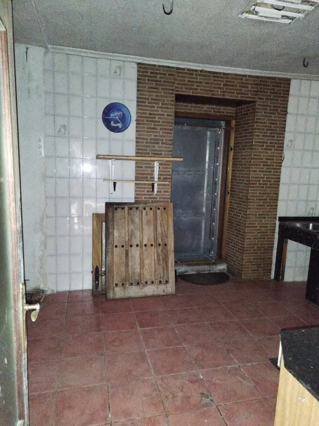 Bar Cafeteria, y vivienda en entranbasaguas, Cantabria — 9
