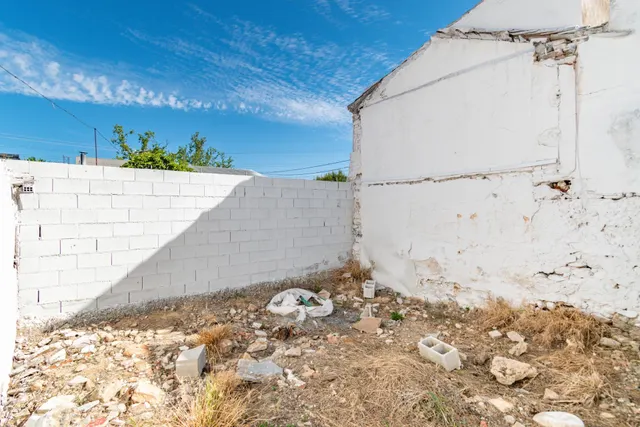 Terreno urbano en venta - Caparacena — 19