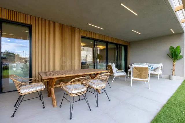 Elegante vivienda adosada en venta en Calaburra–Chaparral, a - foto 2