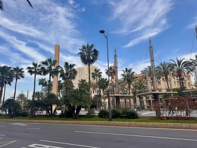 🏢 Oficinas en el centro de Almería – ¡Ubicación inmejorable! - foto 4