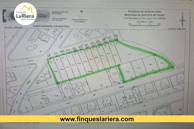 SOLAR A DOS CALLES PARA EDIFICAR 8 CASAS PAREADAS Y UN EDIFI - foto 2