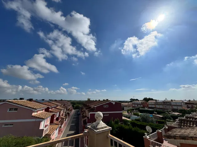Exclusivo chalet adosado con parcela privada, terraza y piscina en masías – Moncada — 29