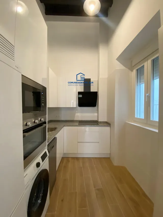Moderno Piso Reformado en el centro de Cádiz — 19