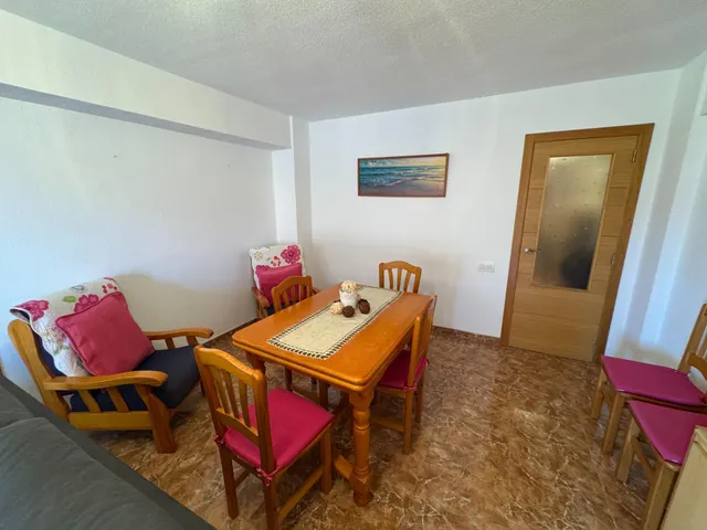 APARTAMENTO CON REFORMA INTEGRAL GRAN TERRAZA Y A ESCASOS METROS DEL MAR — 8