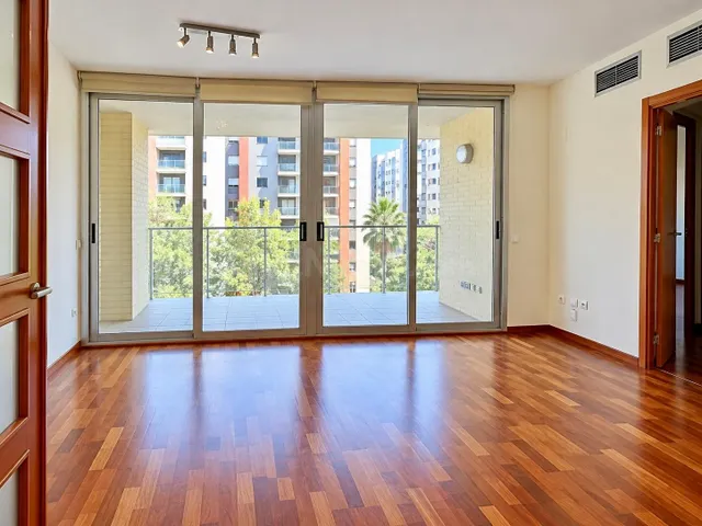 Piso en venta en Avenida Maestro Rodrigo, Valencia, con terr - foto 2