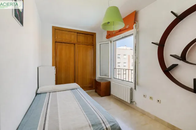Excelente piso con vistas despejadas a sierra nevada — 15