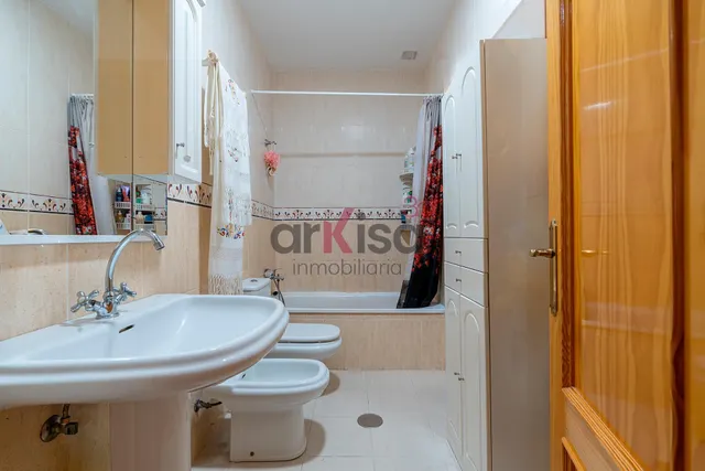 VIVE JUNTO AL MAR EN BALANEGRA | DÚPLEX DE 4 DORMITORIOS CON GRAN SÓTANO — 32