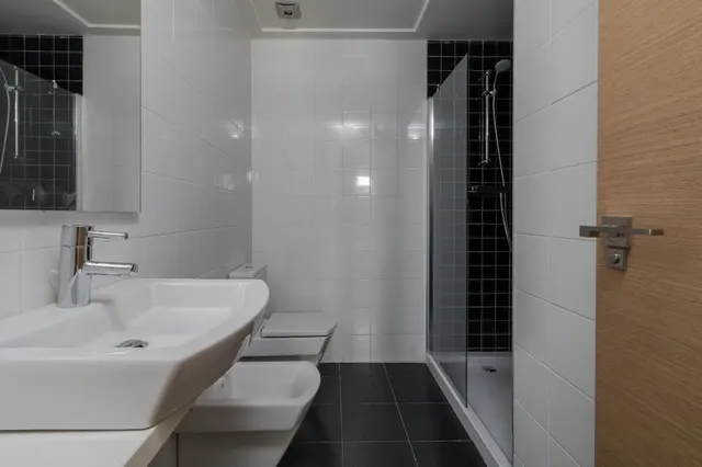 Apartamento 2 Dormitorios y 2 Baños gran terraza con vistas  1ª linea Piscina garaje y trastero — 6