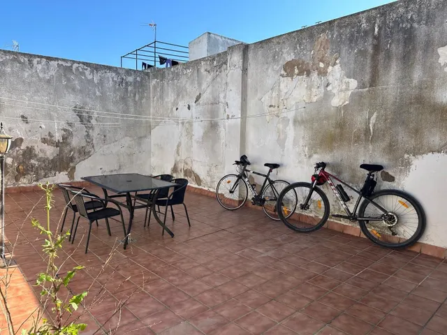 Piso de 2 dormitorios y terraza de 35 m2 en la zona de C/ An - foto 4