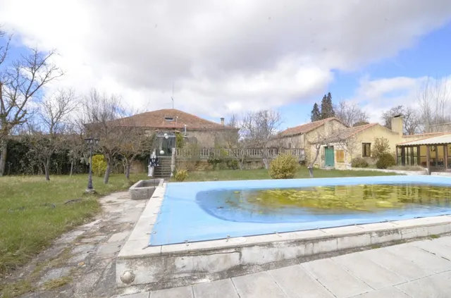 Urbis te ofrece una espectacular villa de lujo en venta en Valverdón, Salamanca. — 27