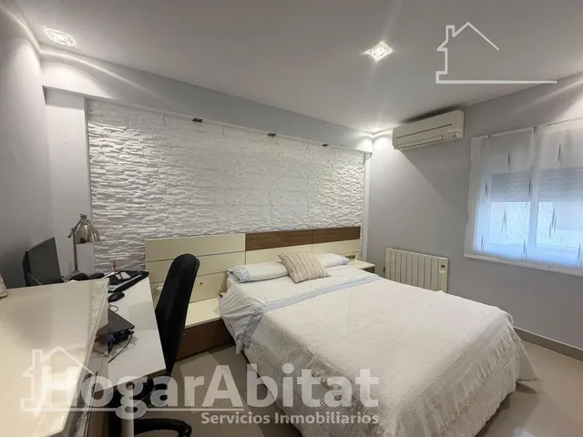 ¡Espectacular! Amplio, impecable y moderno con balcón, todo amueblado — 12