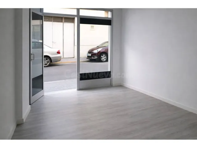 Local comercial en Venta en Gandia Valencia - foto 3