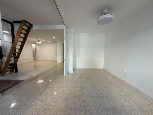 Piso en el naranjo totalmente reformado para entrar a vivir — 2