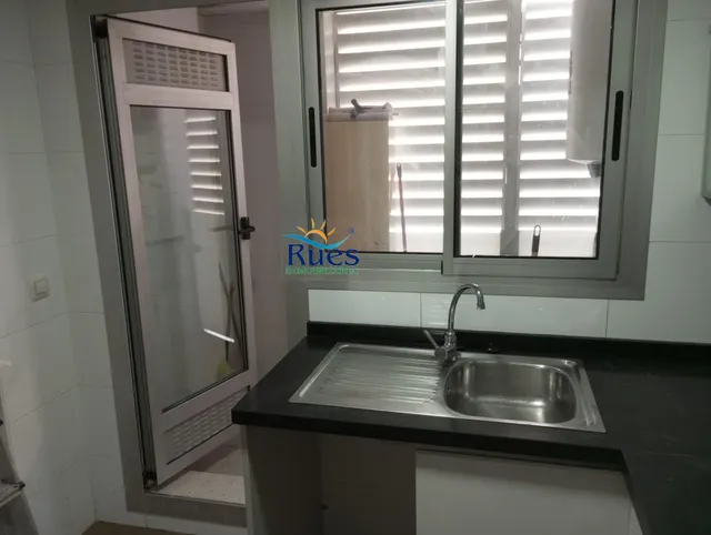 UBICADO EN ENTORNO RESIDENCIAL Y ZONA RELAJADA DE FÁCIL Y CÓMODO ACCESO — 10