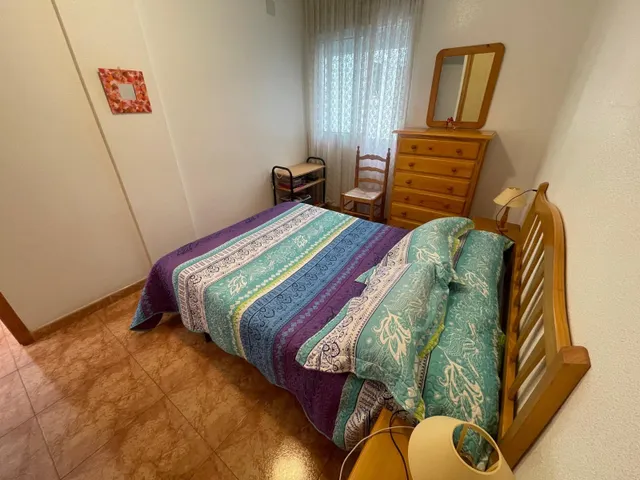 Apartamento con garaje y piscina en el centro de Torrevieja — 19