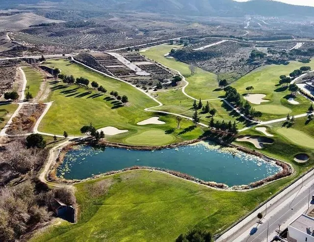 SANTA CLARA-GOLF OTURA — 39