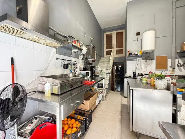 Local comercial 150m² en venta - torrevieja — 21