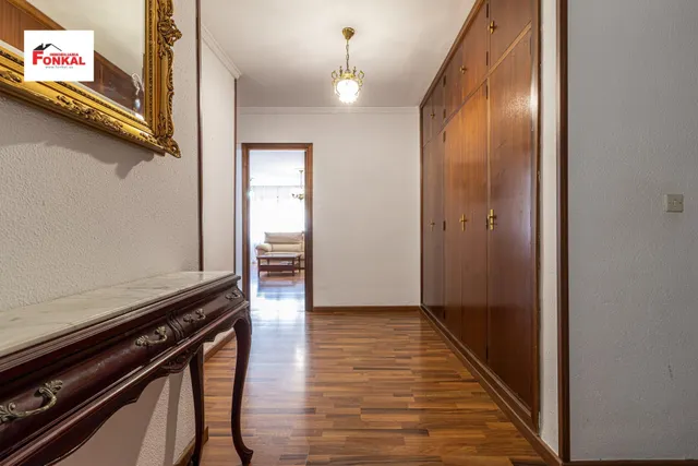 AMPLIO PISO EN EL CENTRO, ZONA MADRE DE DIOS — 12